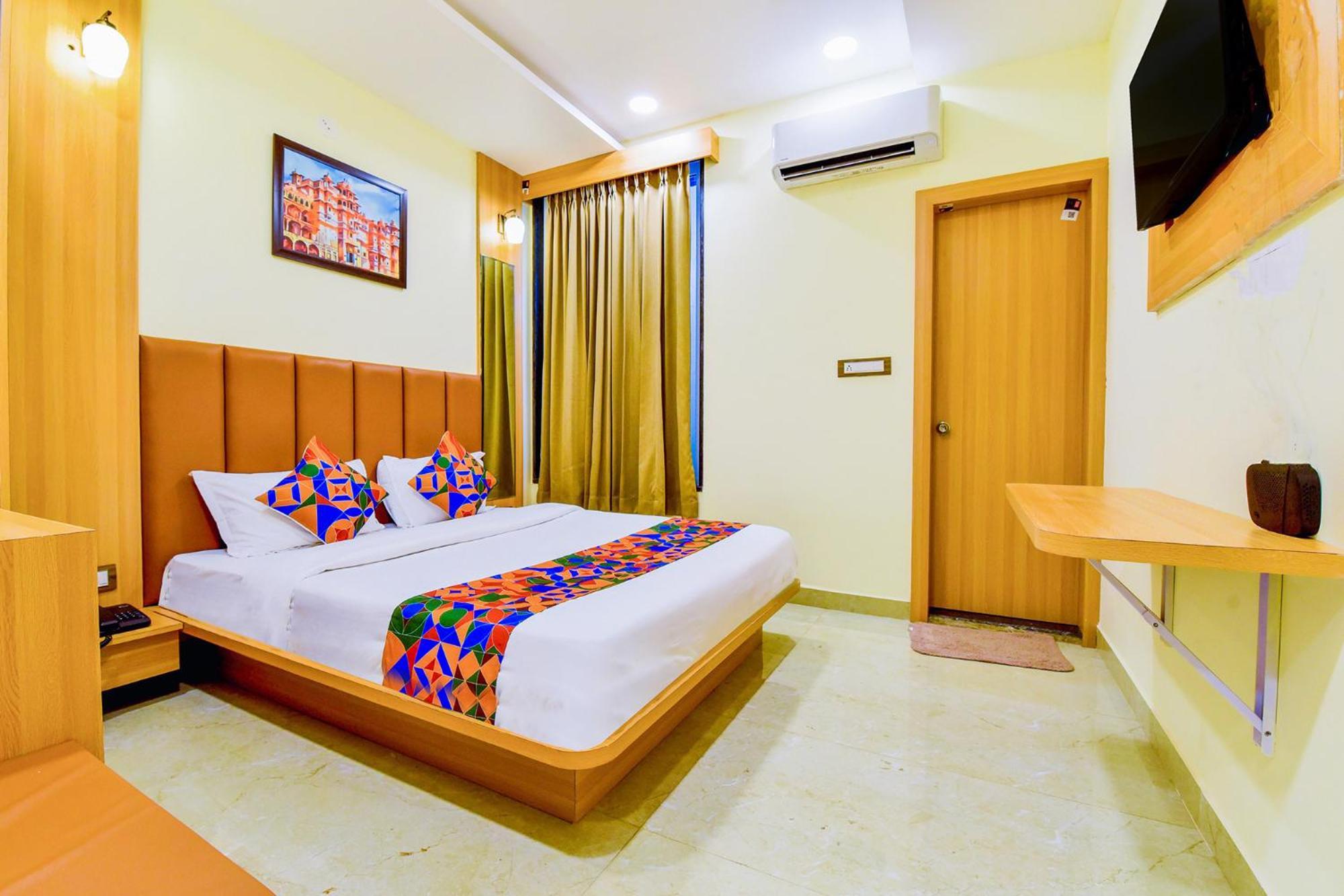Fabexpress Mewar Shine Hotel Udaipur Exterior photo